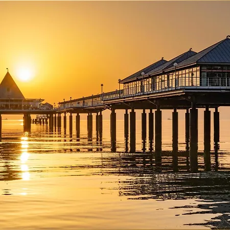 Fischerdorf Ddh Haffglueck Tatil Evi Zirchow